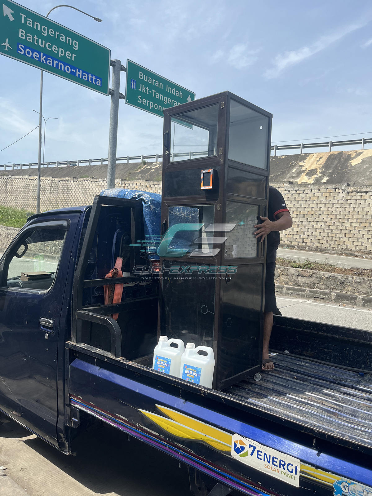 Foto Mesin Spa Helm Cuci Helm BSD Tangerang Selatan